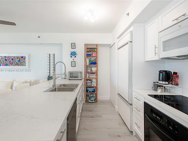 1830 S Ocean Dr #1605 — Photo 16