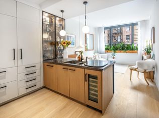 438 E 12th St #2R, New York, NY
