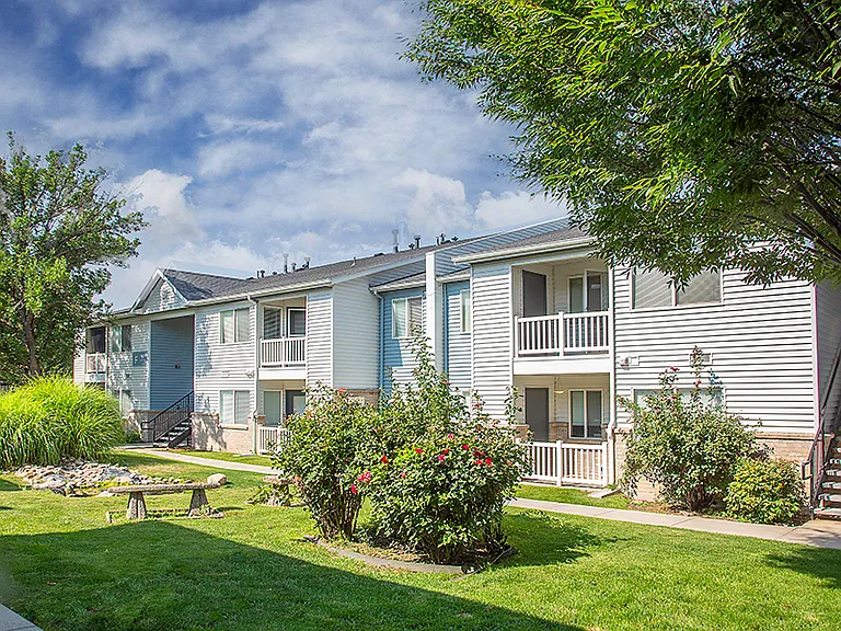 Creekside Village — Photo 45