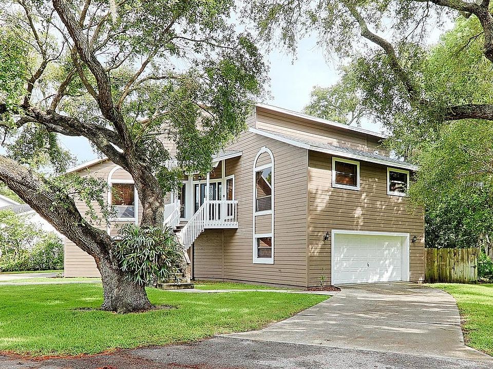 1st image of 12833 Hibiscus Ave