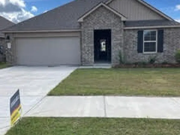 103 Chesson Hill Dr, Broussard, LA 70518