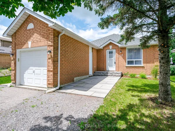 228 Towerhill Rd, Peterborough, ON K9H 7M8