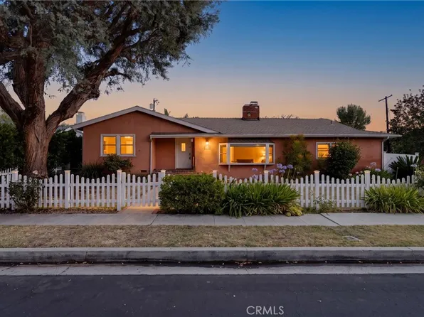 23728 Bessemer St, Woodland Hills, CA 91367