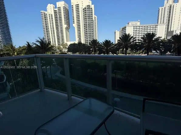 19370 Collins Ave, Sunny Isles Beach, FL