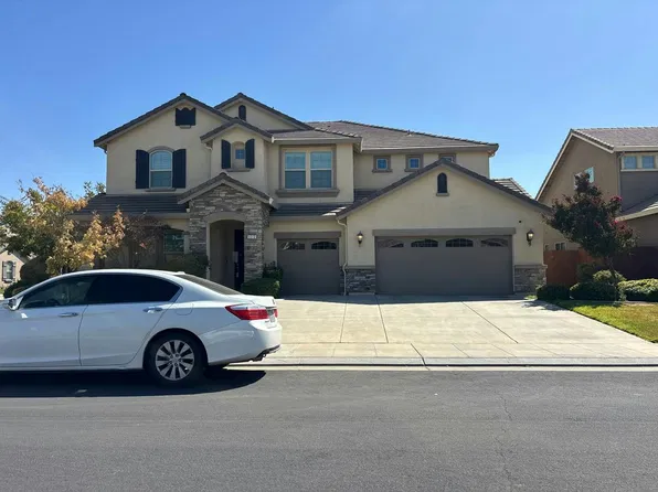 3272 Richert Ave, Clovis, CA 93619