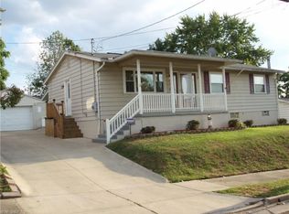 694 Westpoint Ave, Akron, OH 44310