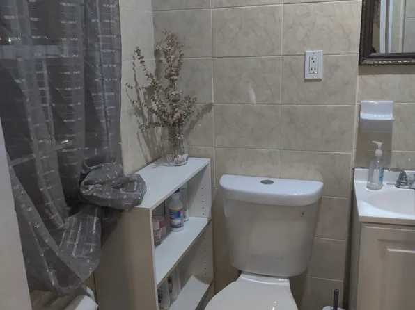 9802 103rd Ave Floor 1, Ozone Park, NY 11417