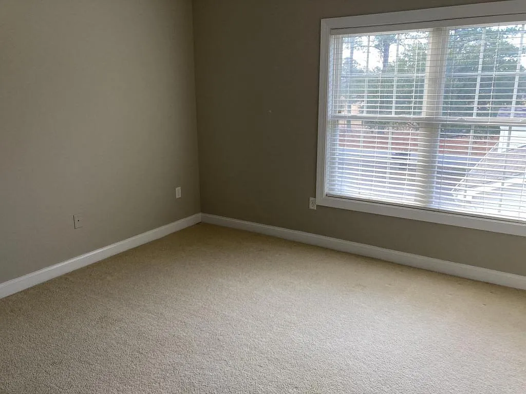 3203 Middlecoff Ln, Unit C — Photo 2