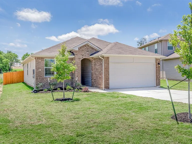 6621 Kildare Dr — Photo 2