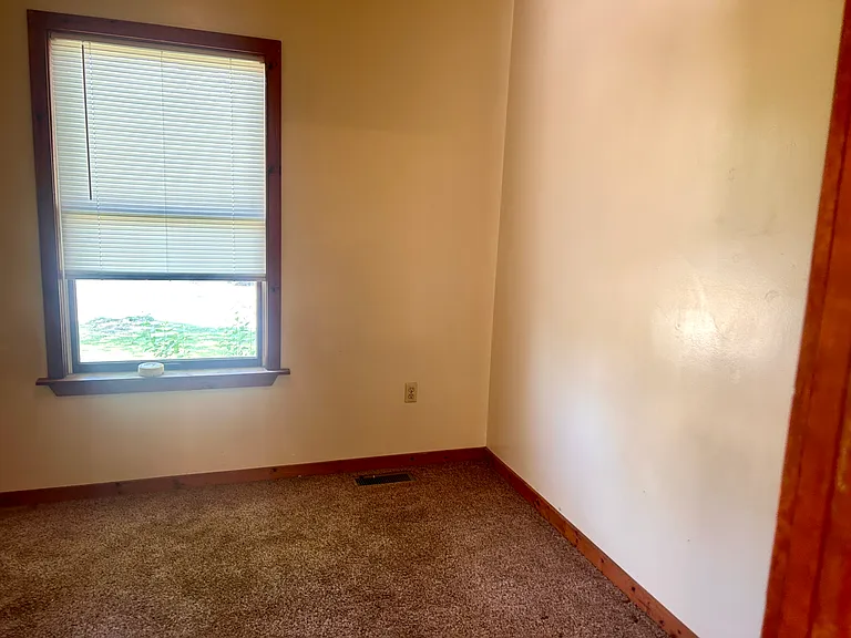 475 S Main St #1 — Photo 12