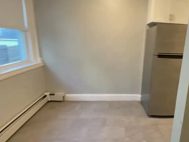 239 Lafayette St #4 — Photo 3