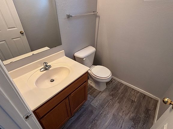 5th image of 14719 W Poinsettia Dr