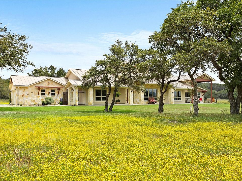 1st image of 426 Preiss Ranch Rd