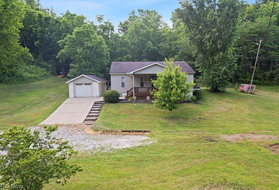 1st image of 579 Murphytown Rd