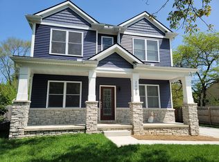 2085 Stirling Dr, Troy, MI