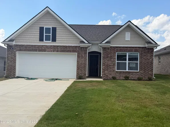 94 Pine St, Byhalia, MS 38611