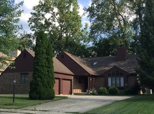 1810 Riverwood Dr, Algonquin, IL