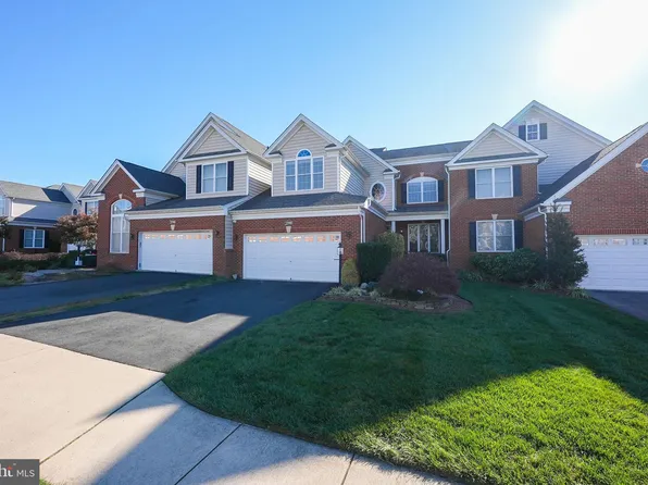 22988 Weybridge Sq, Ashburn, VA 20148