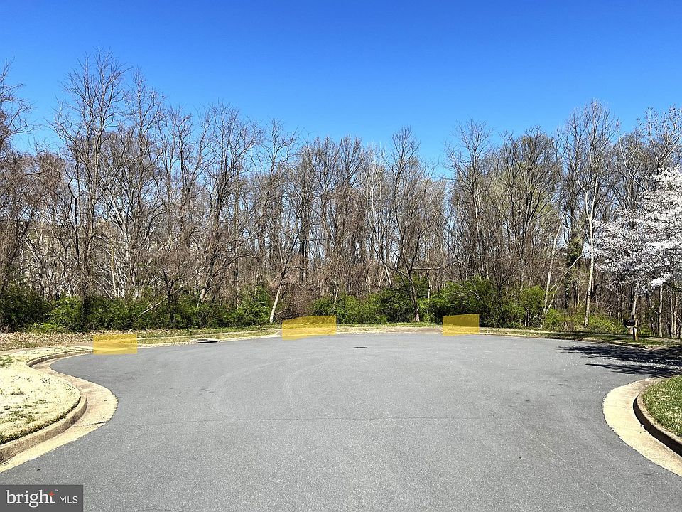 1st image of 6202 Parkhill Dr