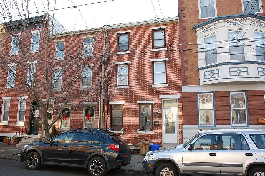 1st image of 2218 E Cumberland St