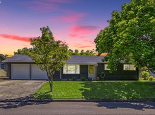 1533 Sequoia Ave, Springfield, OR 97477