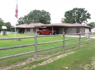 872 Rr 3, Stilwell, OK 74960