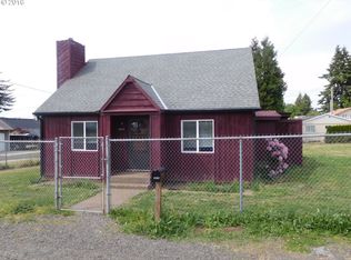 38835 Pleasant St, Sandy, OR 97055