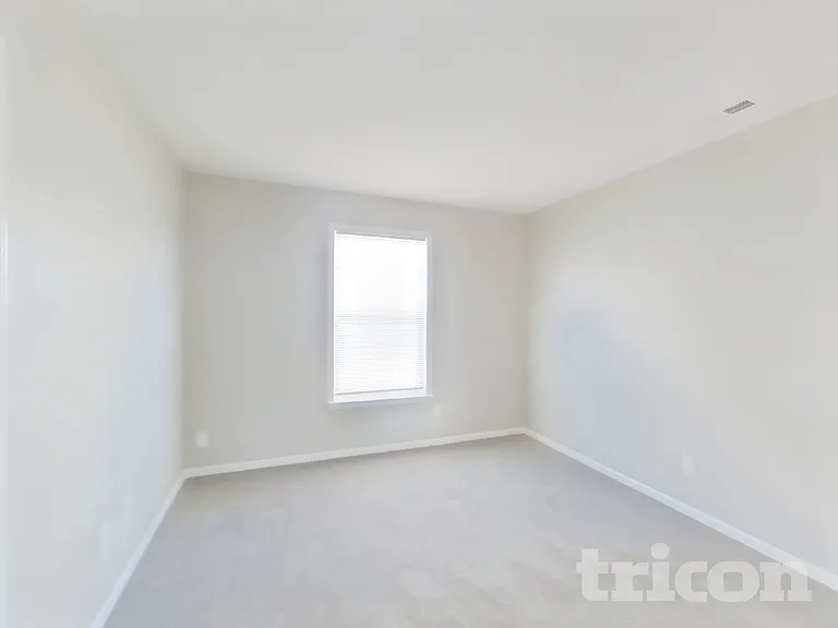 11315 Cuyahoga Dr — Photo 17