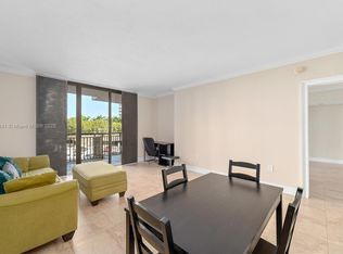540 Brickell Key Dr APT 600, Miami, FL 33131