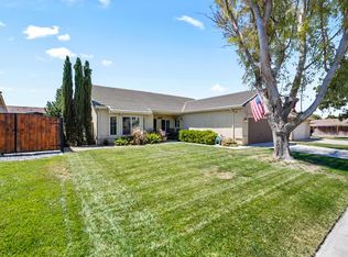 1630 Glacier Bay Ln, Newman, CA 95360