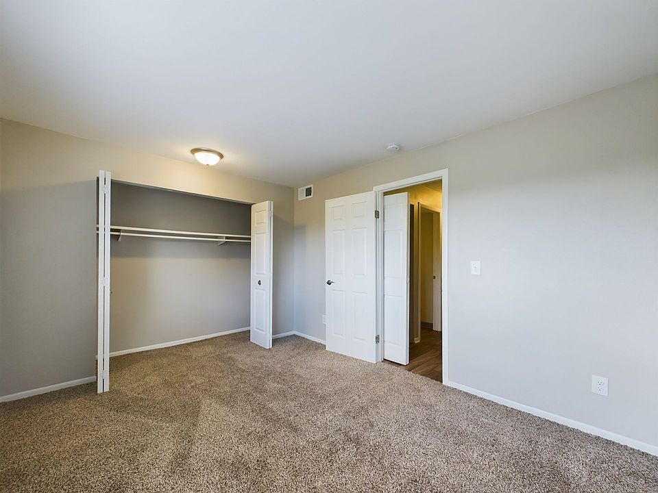 1st image of 226 Taft Ct #5-20