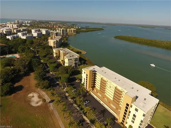 4203 Bay Beach Ln APT 6A, Fort Myers Beach, FL 33931