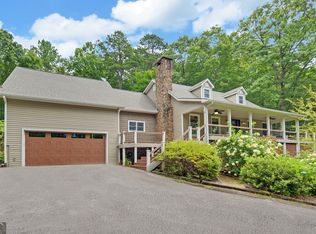 402 Paul Grist Ln, Rabun Gap, GA 30568