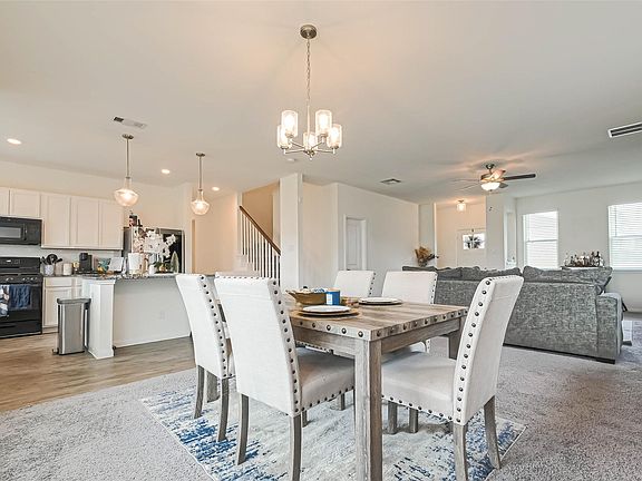 4th image of 9423 Klein Ln