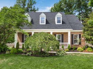 6283 Legends Ct, Westerville, OH 43082
