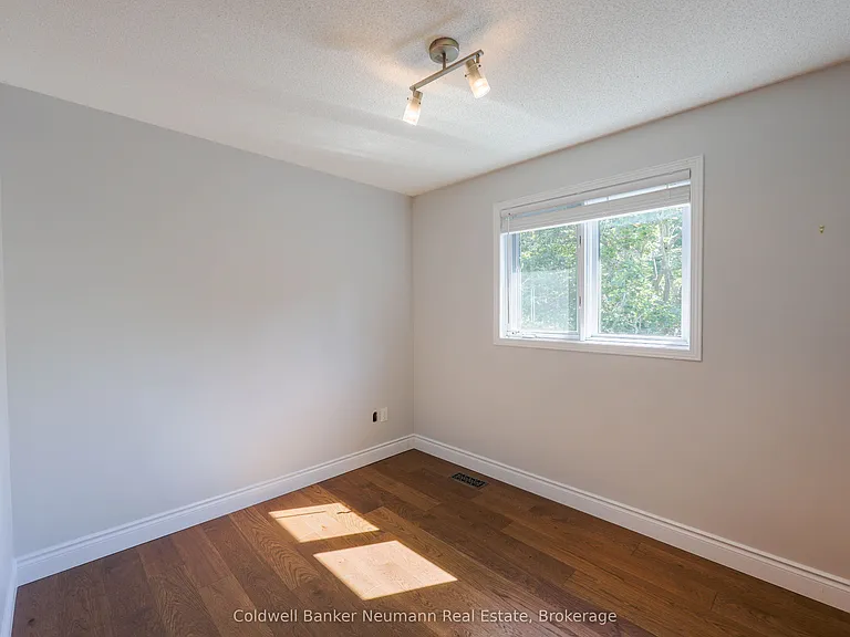 44 Tanager Dr #UPPER — Photo 19