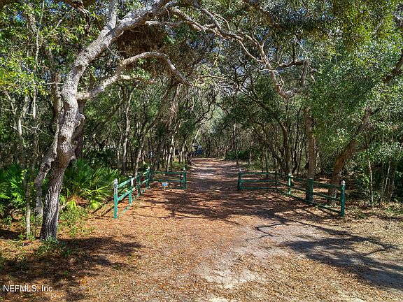 5th image of 108 SAND LAKE Drive