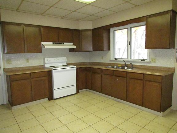 5th image of 125 S Sumner Ave #13I