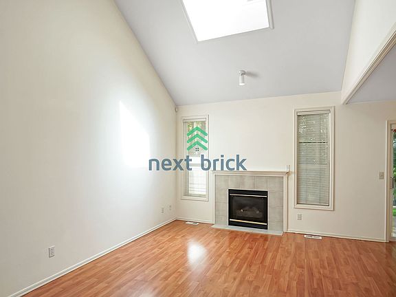 3rd image of 11210 Slater Ave NE APT 105