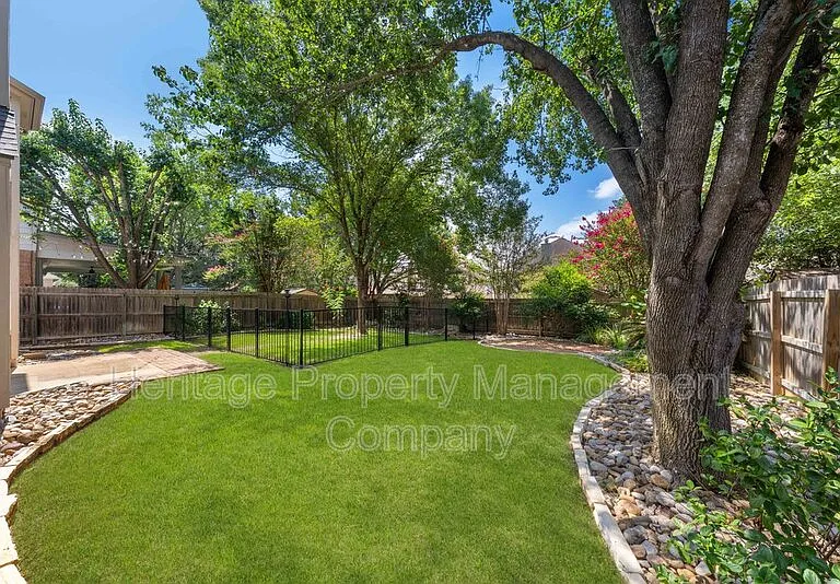 3102 Sable Xing — Photo 44