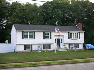 523 Forbes St, Riverside, RI 02915