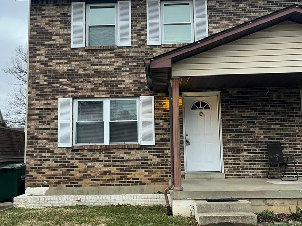 855 Timberwood Dr, Radcliff, KY 40160