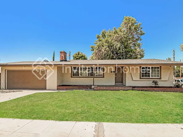 8465 Vassar Ave, Canoga Park, CA 91304