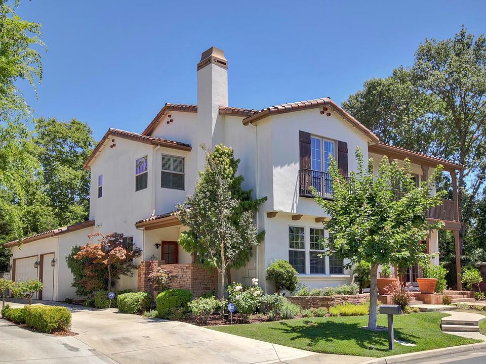 1st image of 800 Sierra Oaks Vista Ln