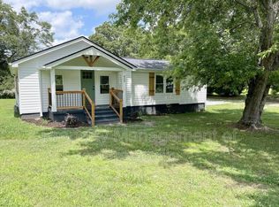 425 S Main St, Fountain Inn, SC 29644