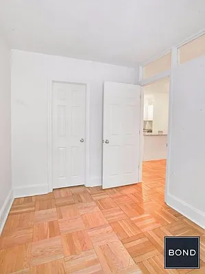 Rented by Bond New York | media 11