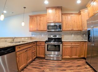 231 N 33rd Ct, Ridgefield, WA 98642