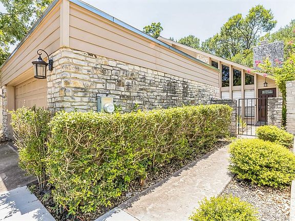 3rd image of 6007 Gardenridge Holw