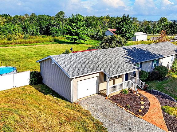 2nd image of 367 Bowdle Rd