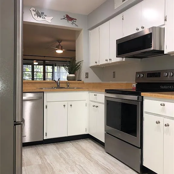 3399 Mermoor Dr #206 — Photo 4